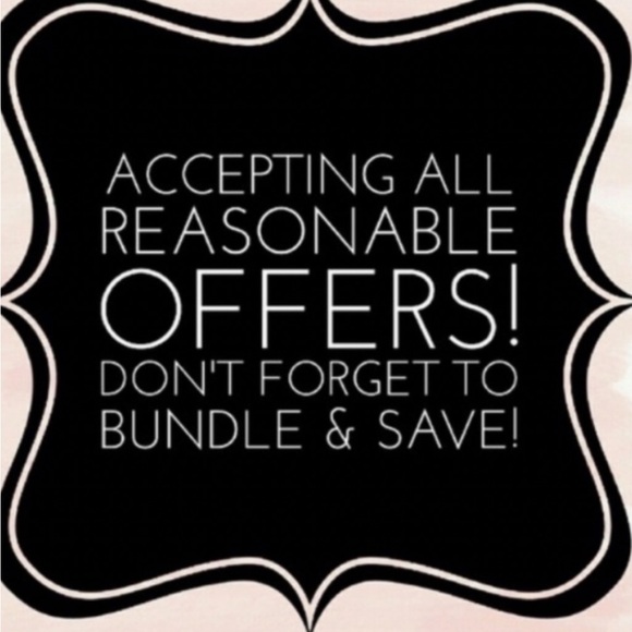 Baby girl arms up baby swaddler 0-6M NWT - Picture 4 of 4